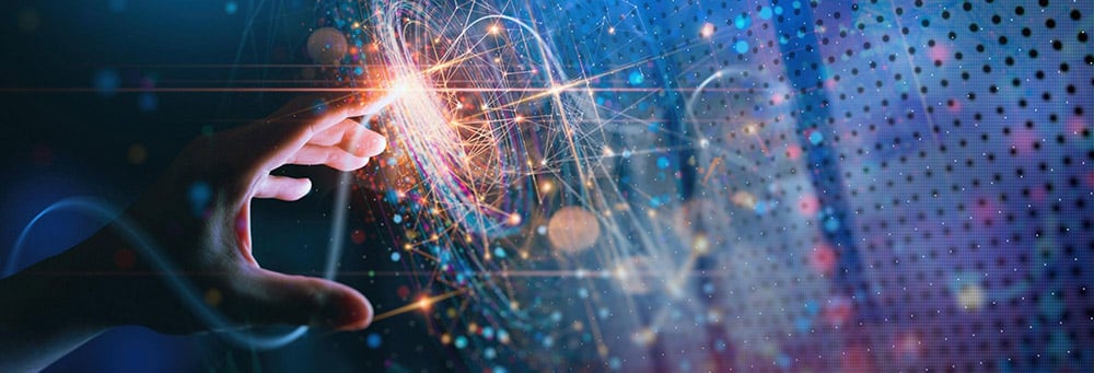 mano-mujer-tocando-meta-verso-universo-data-sciencedigital-transformacion-conceptual